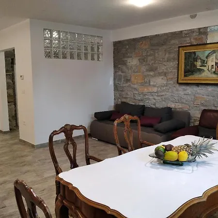 Trieste M&m Apartamento