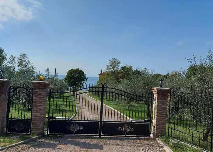 Trieste M&m Апартаменты